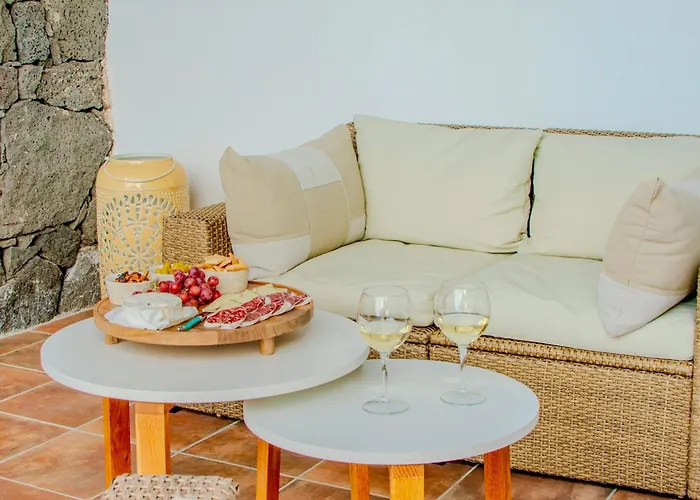 Tania Luxury * פלאיה בלנקה