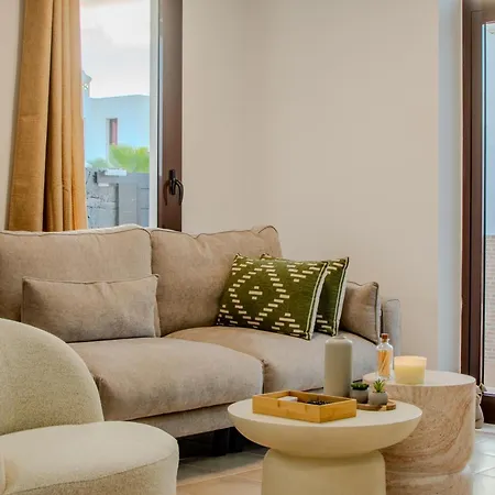 Tania Luxury וילה *