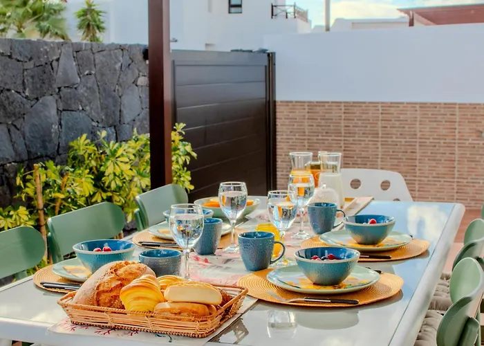 Tania Luxury Playa Blanca